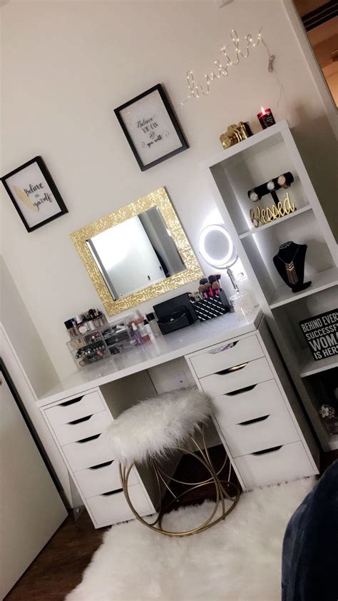 Mastering The Art Of Small Space Makeup Vanity A Comprehensive Guide