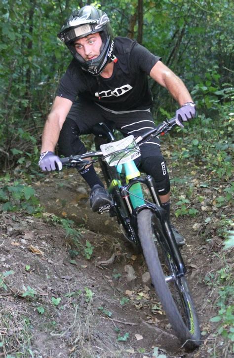 Enduro À Giromagny VTT Enduro de Giromagny Benjamin Hosatte