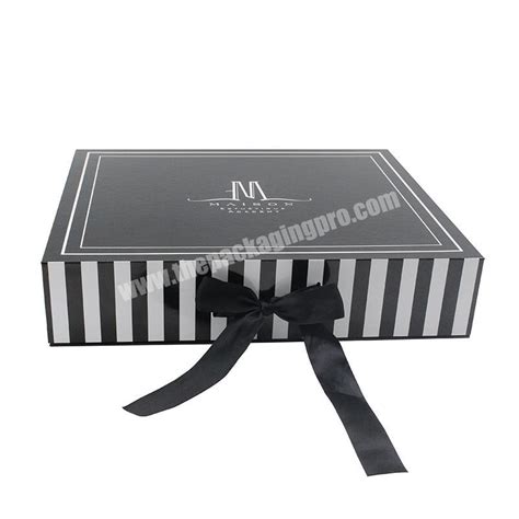 Black Wholesale Custom Logo Premium Luxury Cardboard Paper Gift Custom