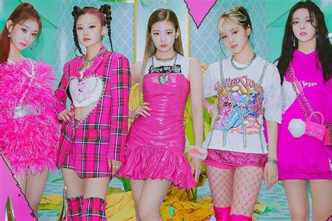 Itzy Loco In Tween Fashion Outfits Fashion Kpop Outfits