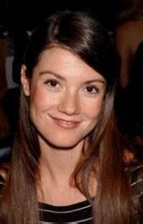 Hot Celebrities Zoe Mclellan