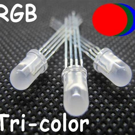 Jual Lampu LED RGB 5mm Bening TRI COLOR Nyala 3 Warna MERAH HIJAU BIRU