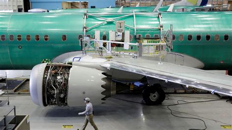 Boeing May Delay Jet Deliveries After Supplier Finds Glitch With