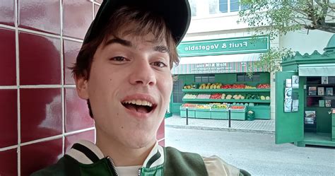 OPPO A17| OPPO Nederland