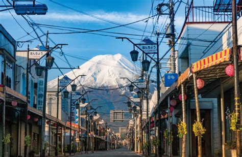 Khởi hành từ Shinjuku Tour Tham Quan Núi Phú Sĩ Số 1 Nhật Bản Công