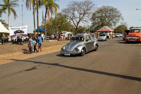 Encontro De Carros Motos E Hot Rod De Rafard Confira Fotos