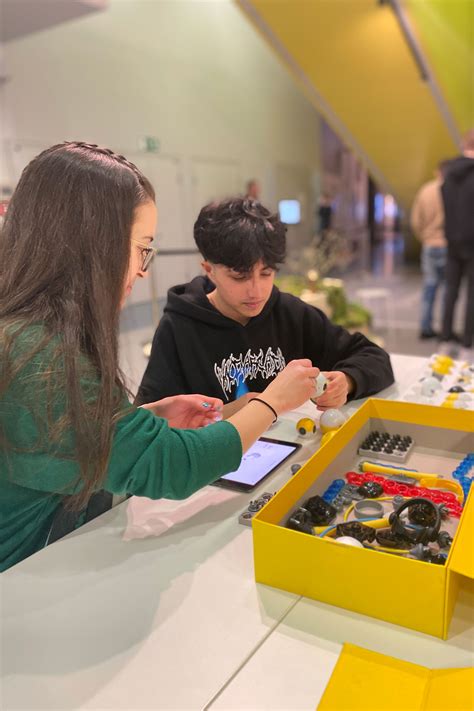 Robotik Workshop Im ARS Electronica Center Linz HAK HAS Tulln