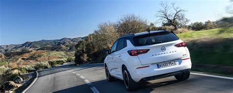 Suv Ad Alte Prestazioni Nuova Opel Grandland Gse Autoscout