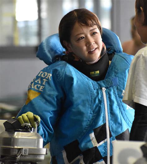 【ボートレース】勝浦真帆が初日から見どころたっぷりのカド一撃「久しぶりにまくった」／津 ボート 日刊スポーツ