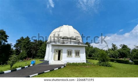 97 Observatorium Bosscha Bandung Images, Stock Photos, 3D objects, & Vectors | Shutterstock