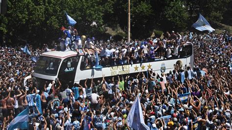 Watch Argentina World Cup Team Have To Be Taken From Their Parade Bus