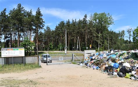 Wio W Warszawie Potwierdzi Nielegalne Gromadzenie Odpad W Na Terenie