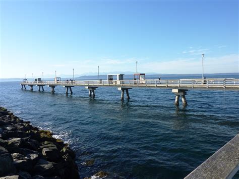 Photos Of The Downtown Edmonds Washington Fishing Pier And Marina