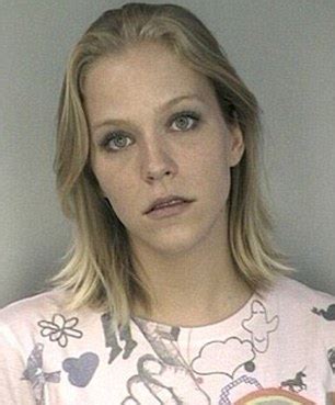 Debra Lafave Who Had Sex With 14 Year Old Boy Wins Her Appeal Daily