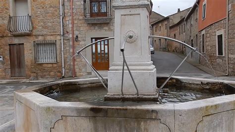 Fuente Los Cuatro Ca Os Rab De Las Calzadas Etapa Burgos