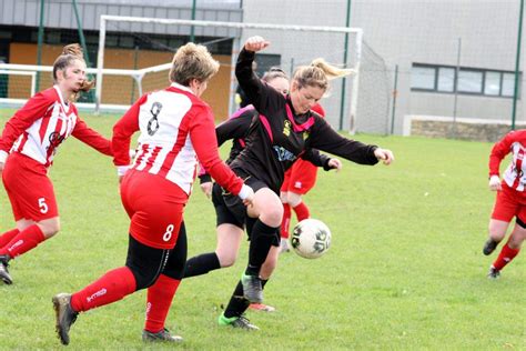 Album Match Des Seniors F VGA Bohars Contre Club Football VGA