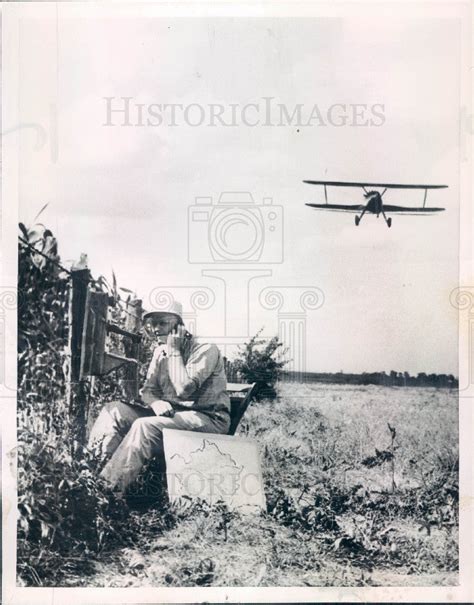 1955 Blackburn Missouri War Against Grasshoppers Press Photo Historic Images