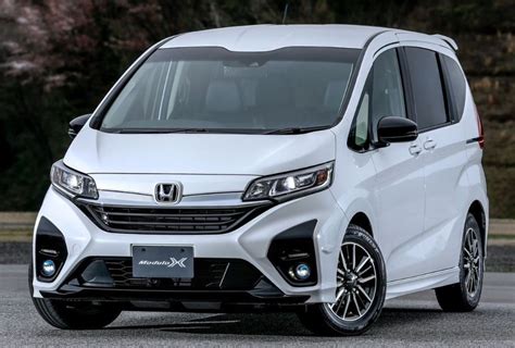 Kelebihan Dan Kelemahan Honda Freed Lengkap Otodrift