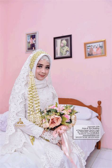 Baju Pengantin Adat Jawa Hijab Syari Tarakan Indonesia 5 April 2018