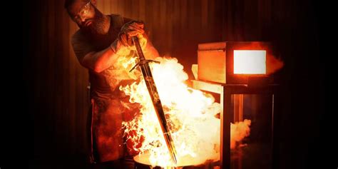 The 10 Best Weapons Crafted in the “Forged in Fire” TV Series - whatNerd