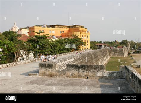 Cartagena Old City Wall Las Murallas Cartagena De Indias Colombia