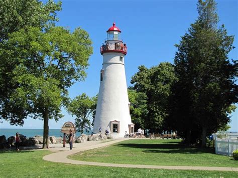 Great Way to Spend 1-2 hours - Review of Marblehead Lighthouse ...