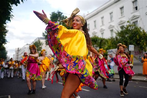 In Pictures Colourful Notting Hill Carnival Returns To Streets Of