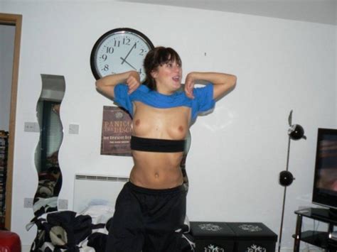 Loui Batley Nude TheFappening