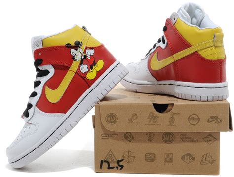 Mickey Mouse Nike Dunks/Nike Dunk High Disney Mickey Mouse For Men/Kids ...