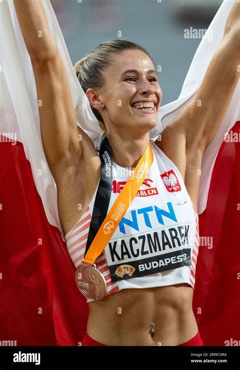 Natalia Kaczmarek Of Poland Competing In The 400m Women Final On Day