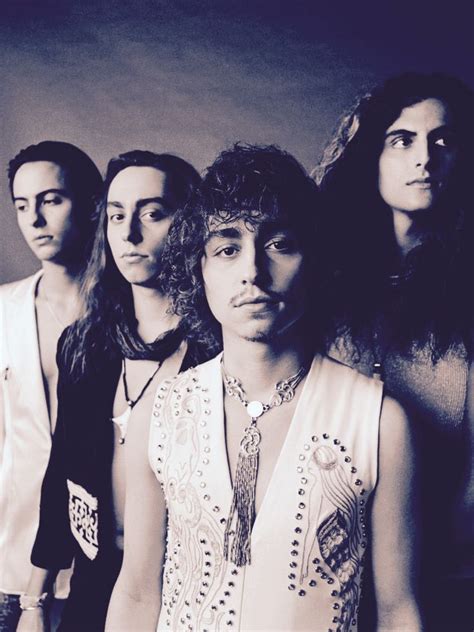 Pin By Sefra Quiring On Greta Van Fleet Kinds Of People Rock And