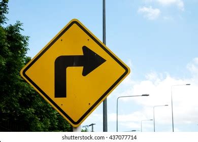 Turn Right Sign Symbol Stock Photo 437077714 | Shutterstock