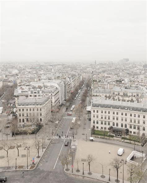 3-parissyndrome-3b-paris-cityview – Fubiz Media
