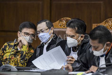 Sidang Lanjutan Korupsi Pengadaan Lahan Di Munjul Antara Foto