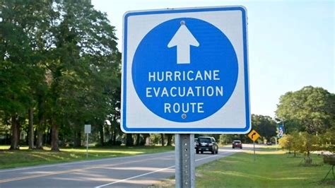 2023 Hurricane Season Outlook Update From CSU | Weather.com