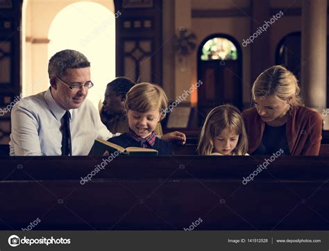 People praying in Church — Stock Photo © Rawpixel #141512528