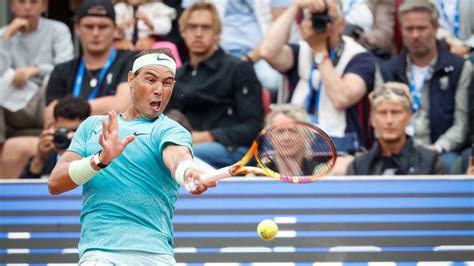 Rafael Nadal reapareció en el ATP de Bastad y venció al hijo de una