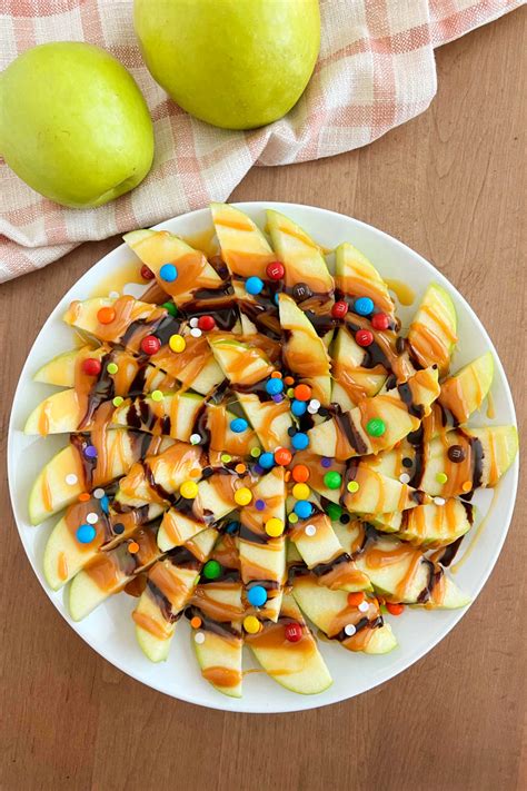 Caramel Apple Nachos Recipe Easy Dessert Meatloaf And Melodrama