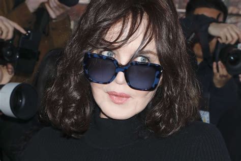 Isabelle Adjani jugée pour fraude fiscale 18 mois de prison avec