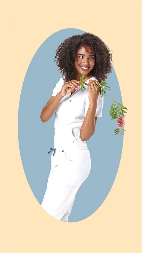 MEDICLO White Scrubs Unique Scrubs Medical Outfit Medical Scrubs