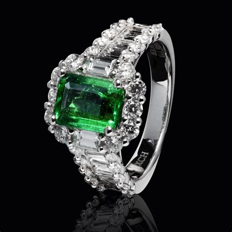 How Do Emeralds Form? - International Gem Society