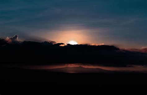 Sunset view from Mt Balagbag : r/Philippines