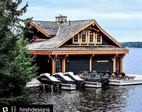 Lake Muskoka On House Boat Lakefront Living Luxury Cottage