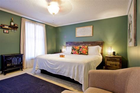 CLAY CORNER INN BLACKSBURG - Updated April 2024 - 118 Photos & 36 ...