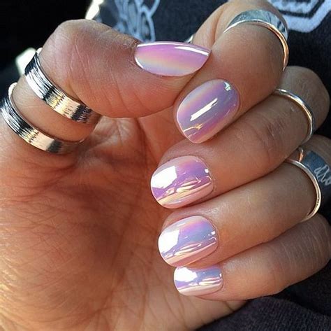 20 Gorgeous Metallic Nail Designs That Will Shine You Up