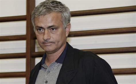 José Mourinho arrasado por apresentador de televisão Saiba o que