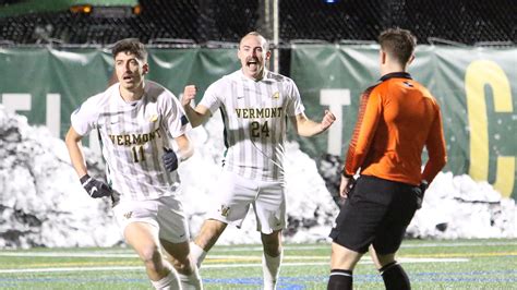 Vermont men's soccer vs. Syracuse: Live updates at NCAA Tournament