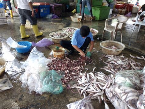 Freshest Fish Pontian Fish Market Everything Under The Singapore Sun