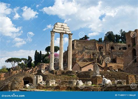 Forum Romanum ruins stock image. Image of antique, fall - 7148017