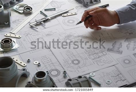 21,856 Mechanical Engineering Diagram Images, Stock Photos, 3D objects, & Vectors | Shutterstock